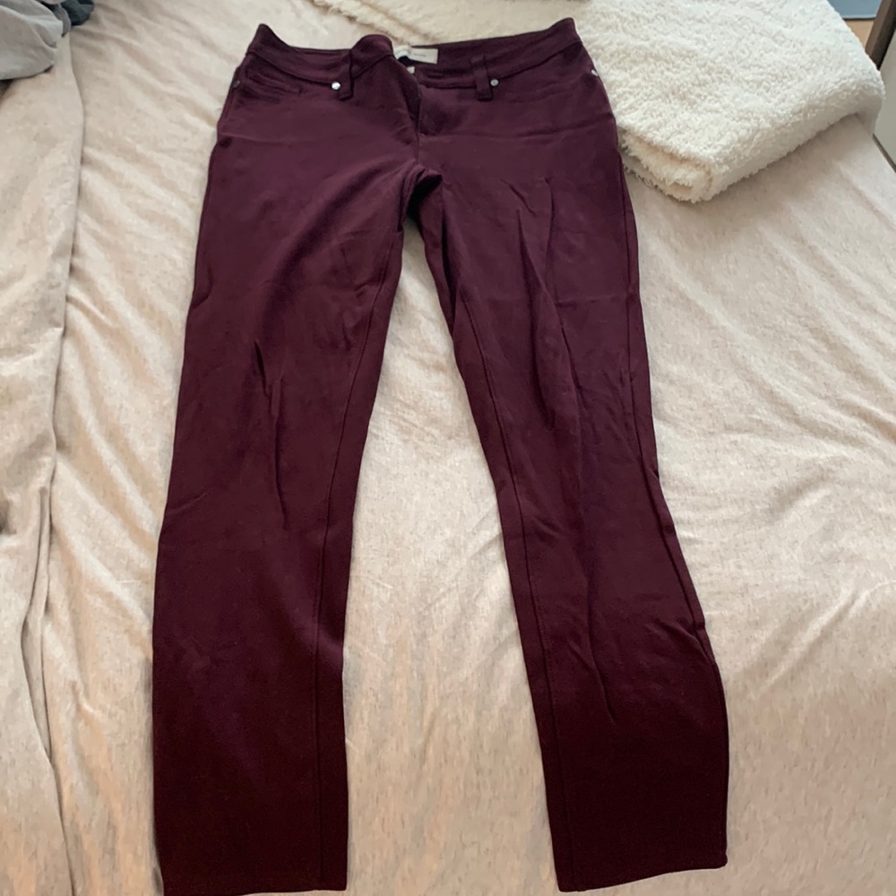 Maroon jeggings
